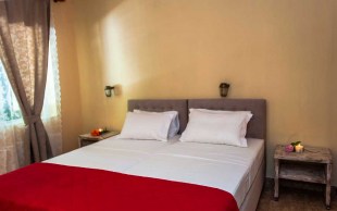 Ενοικιαζόμενα Δωμάτια Κόκκινο Νερό - KALYPSO