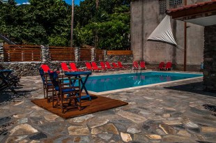 Ενοικιαζόμενα Δωμάτια Κόκκινο Νερό - KALYPSO