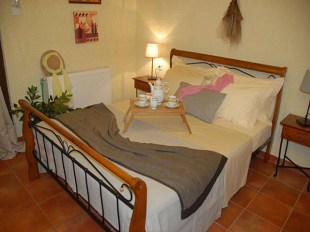 Ενοικιαζόμενα Δωμάτια Κόκκινο Νερό - KALYPSO