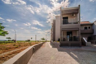 ΚΟΜΜΑΤΗ ΠΑΡΑΣΚΕΥΗ ΣΩΤΗΡΙΤΣΑ ENOIKIAZOMENA ΔΩΜΑΤΙΑ & ΔΙΑΜΕΡΙΣΜΑΤΑ