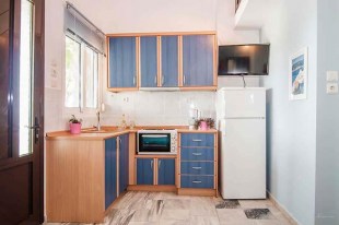 ΒΕΛΙΚΑ ΕΝΟΙΚΙΑΖΟΜΕΝΑ ΔΩΜΑΤΙΑ ΚΑΡΑΝΗ ΣΟΥΓΙΑΝΝΗ ΧΑΡΑ